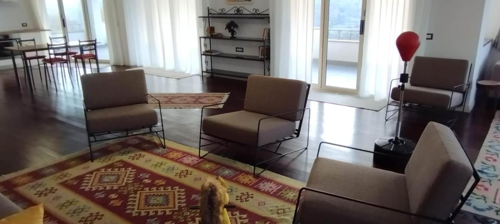 Turisalba Hotel Ishem Ngoại thất bức ảnh